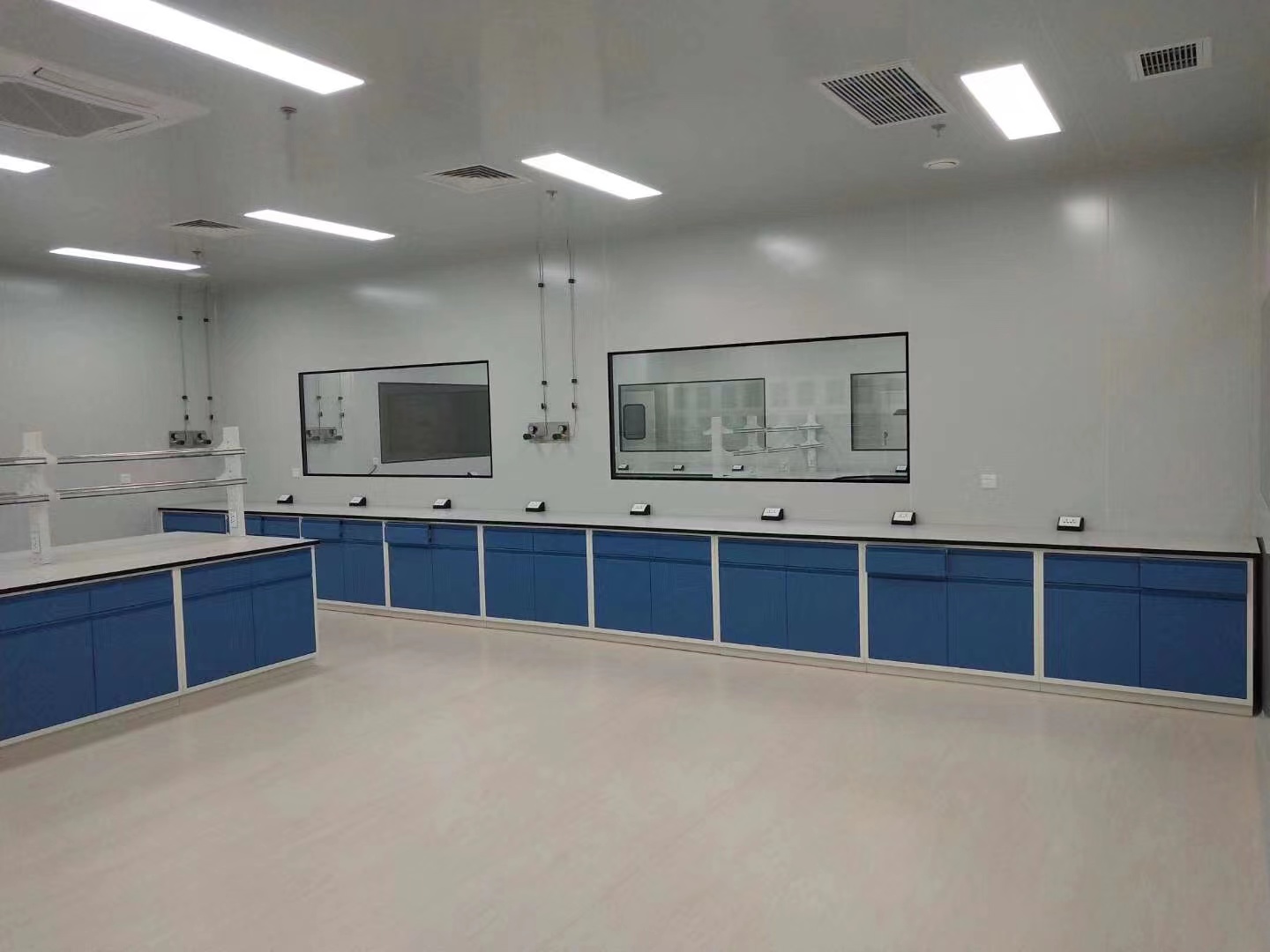 實驗室設計怎么做？材料怎么選擇呢？